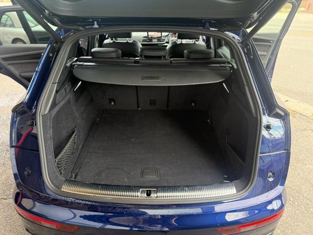 0840065A30260810W00114.jpg