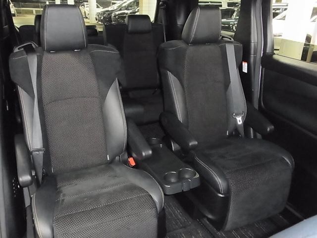 0500075A20260916K00613.jpg