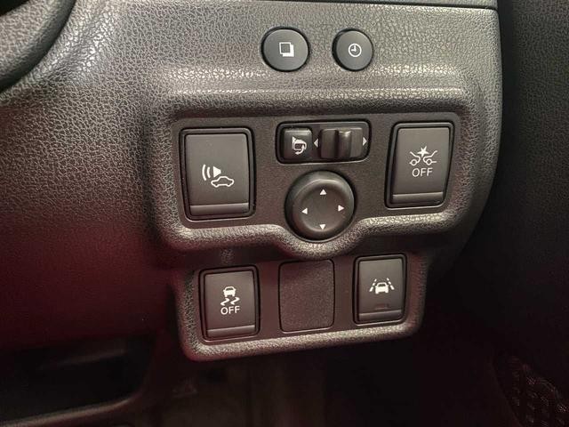 0900065A30260827W00202.jpg