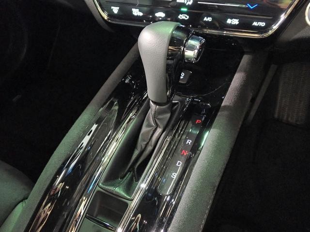 0201190A30261008W00214.jpg