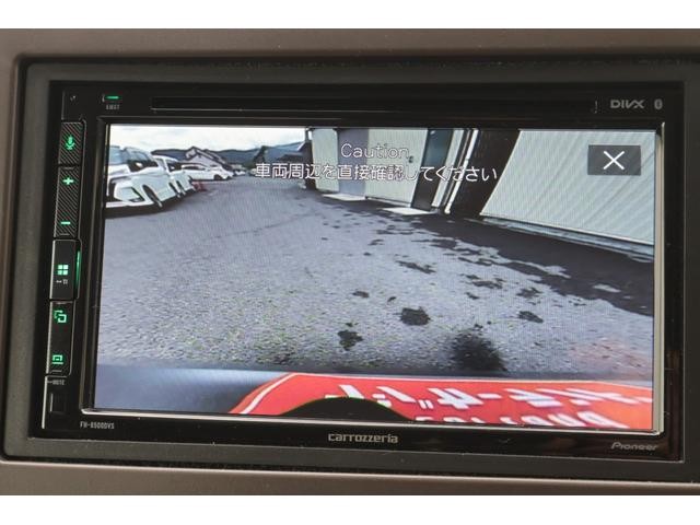 1200472A30261004W00404.jpg