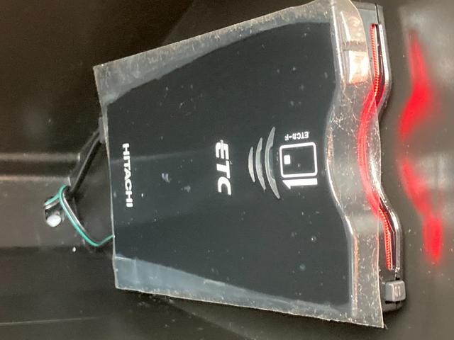 0220006A30261010W00109.jpg