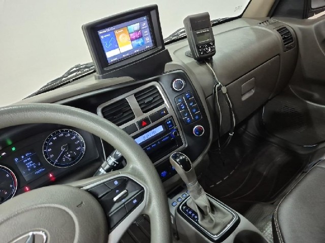 6081000320R9.jpg
