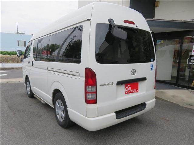 aafb5ac9698d524547ca1c914d9f1b00.jpg
