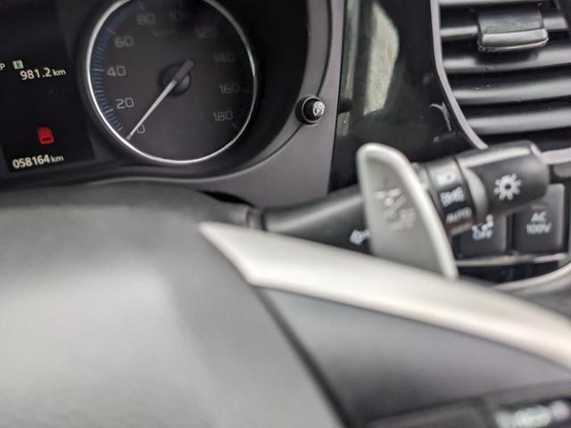 0902355A30260731W00113.jpg
