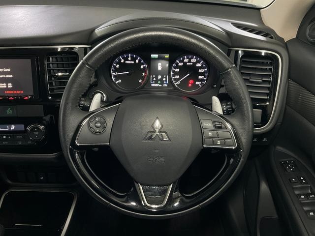 0504839A30261004W00214.jpg
