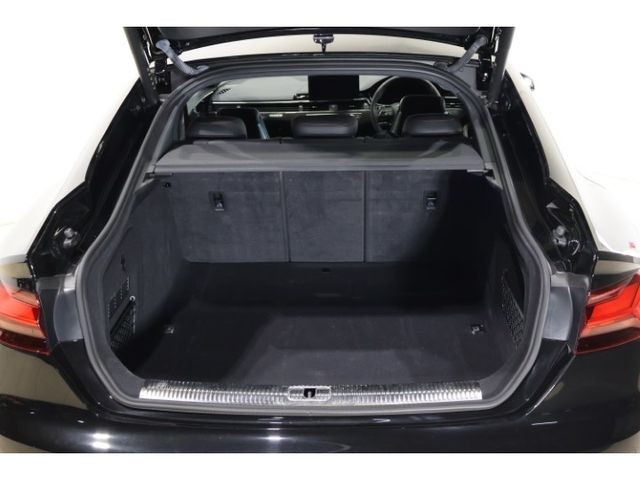 94994200874a85338e3775e6c7996440.jpg