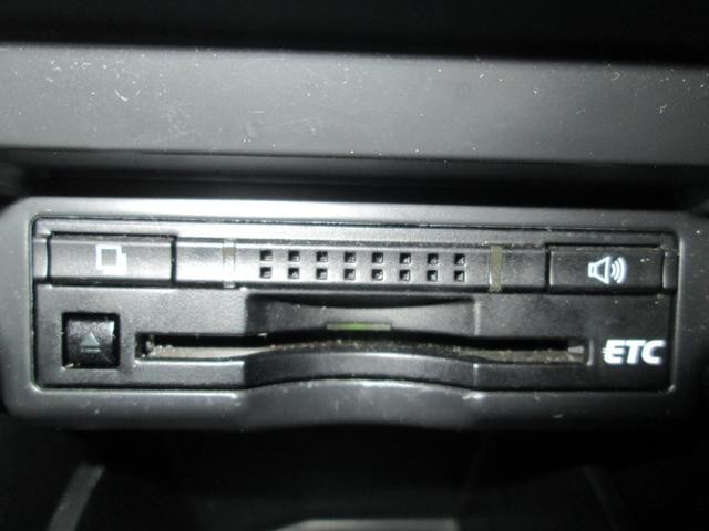 0902700A30260627W00118.jpg