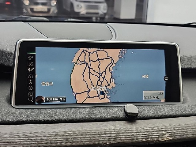 52b72445bef612fead8908c2f7d06657.jpeg