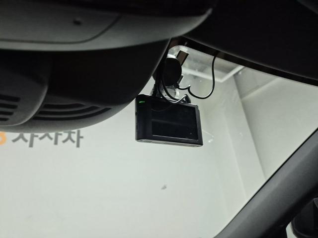 6041001514R17.jpg