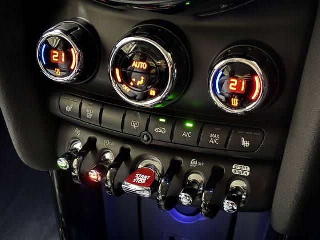 60093cd2f67be01fca3fd4987e7b786f.jpg