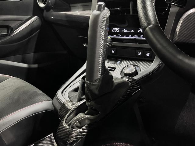 0500075A30260909W00317.jpg