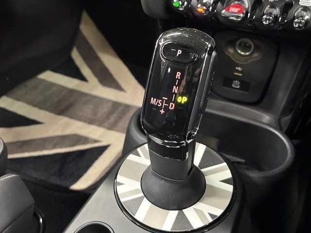 fdff6ba09c4c1ff26c217a28ada1543e.jpg