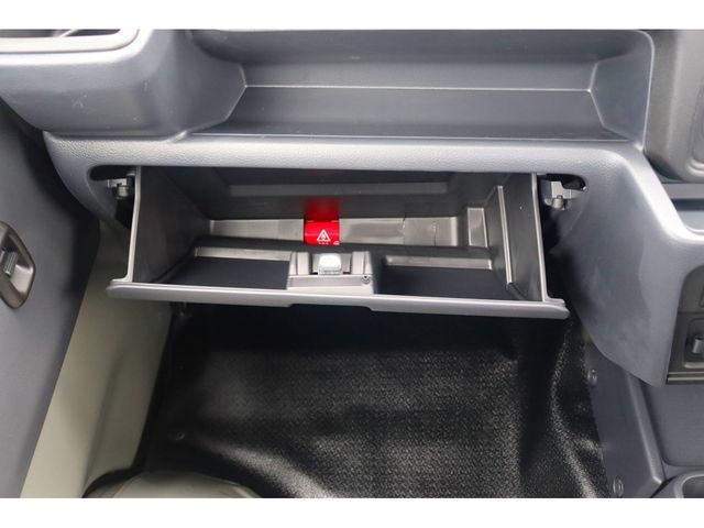 5b6e31ea3196334cc3b49fec415e37cd.jpg