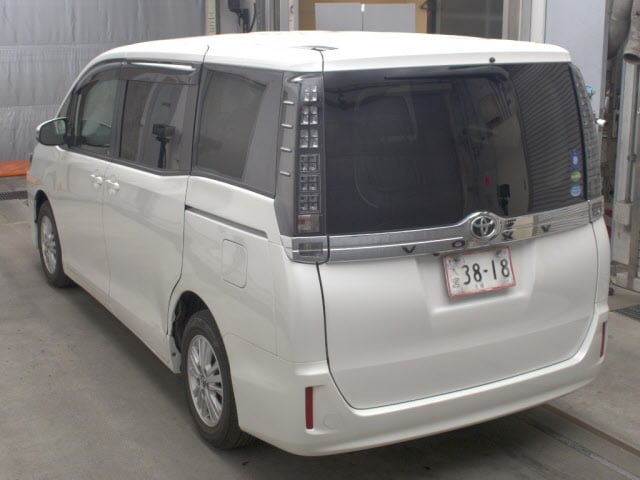 d8eaa31f4f32a62997e007d2cf6e92f3.jpg
