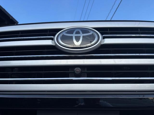 1310352A30260705W00111.jpg