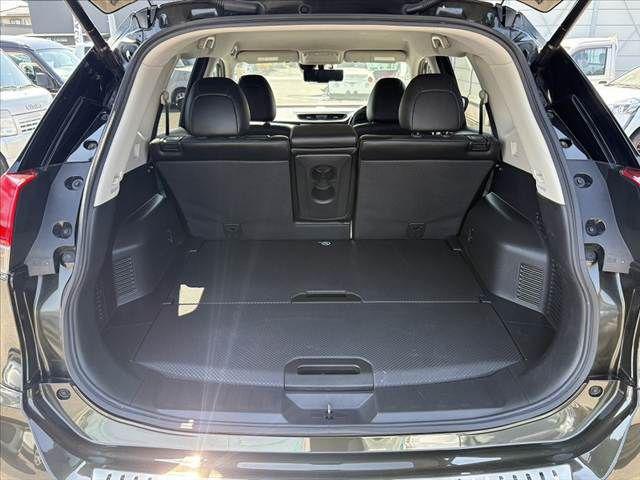 e93641879dd380e3d7a96d774eb13bb7.jpg