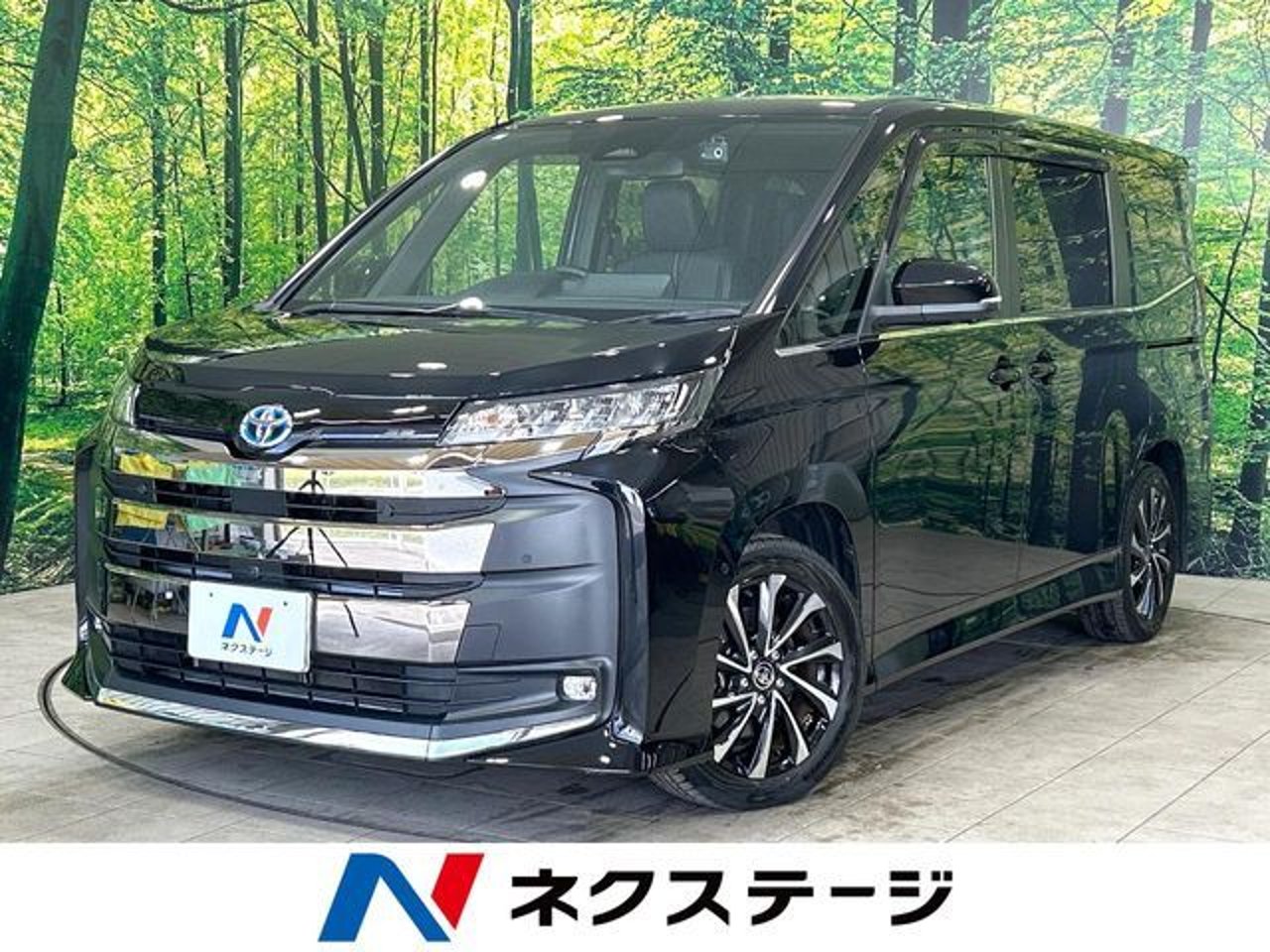 2023 Toyota Noah, photo 1 of 1