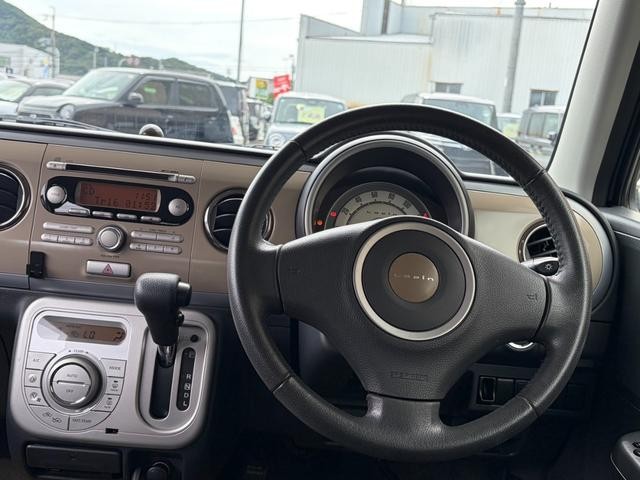 0708271A30260920W00116.jpg