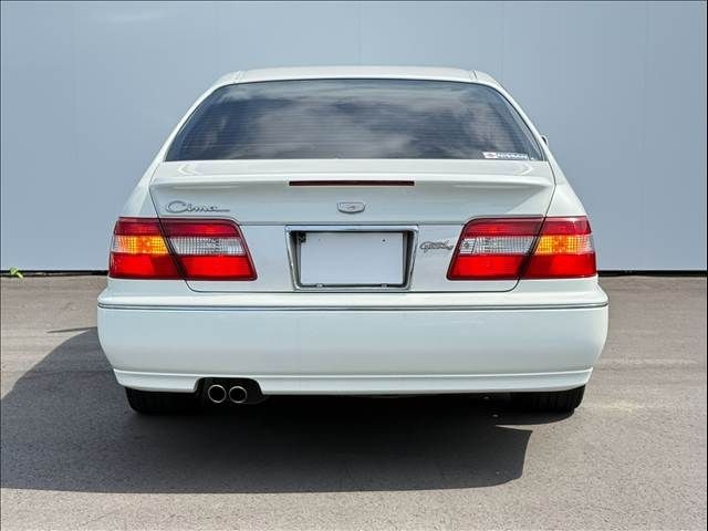 962c8fae96bad97f6b66942a072b68f1.jpg