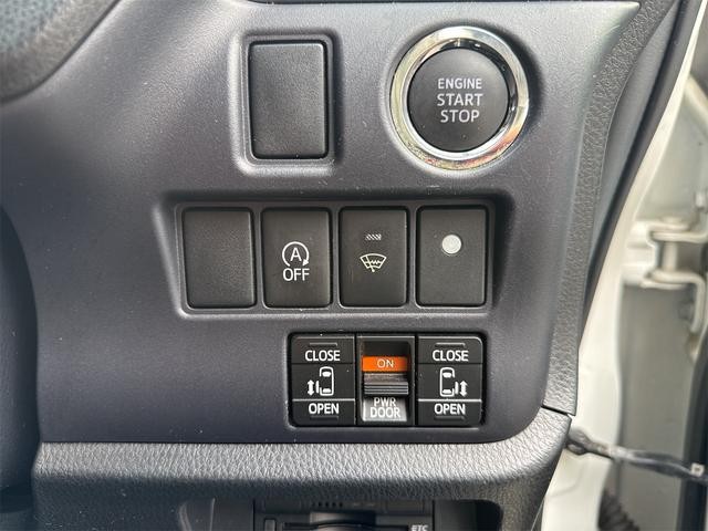 0209431A30261005W00102.jpg