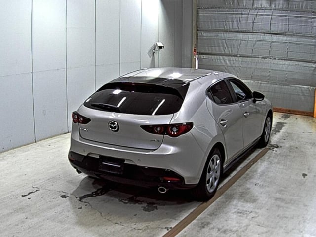 e85e267d13acd8028f0ed577f946d634.jpg