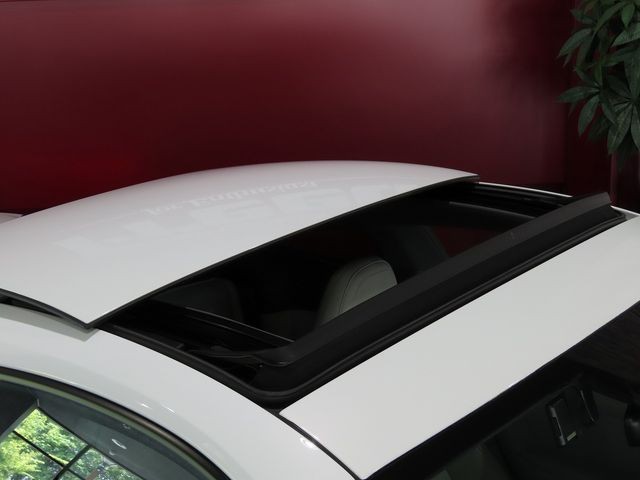 083bfc80e65fabed5ed96b894b8f30c0.jpg
