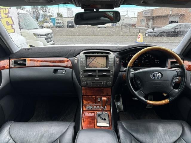 0901534A30260827W00110.jpg