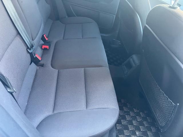 9800088A30260731W00118.jpg