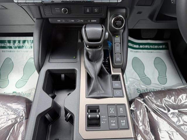 0903116A30260523W00105.jpg