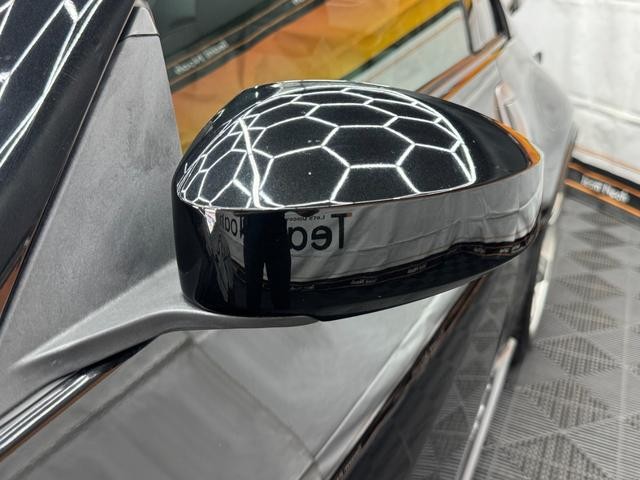 9800383A30260616W00114.jpg