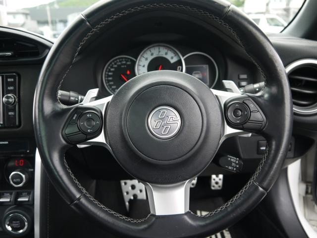 1100032A30260801W00112.jpg
