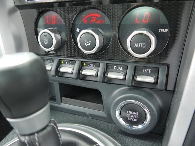 1100032A30260801W00114.jpg