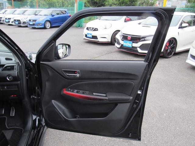0560435A30260926W00217.jpg
