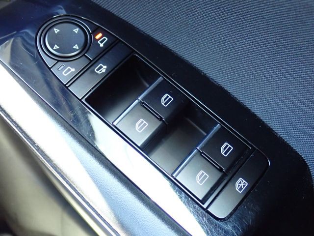 98caddb970e1cc6207f9ce093c202e21.jpg
