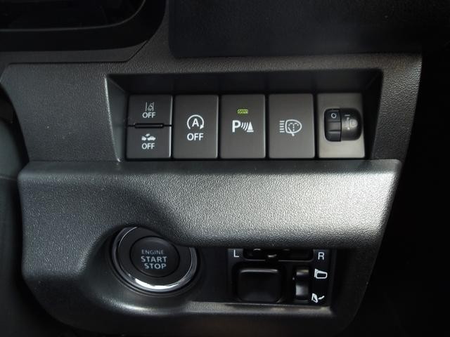 1010088A30260820W00214.jpg