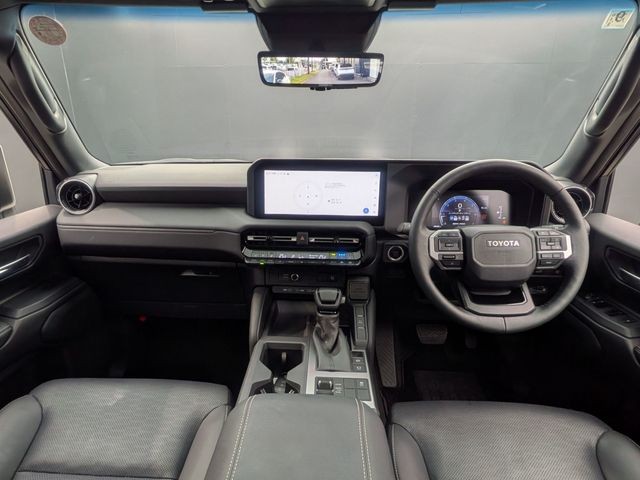 69c5cae86145f7504598d69869dc828e.jpg