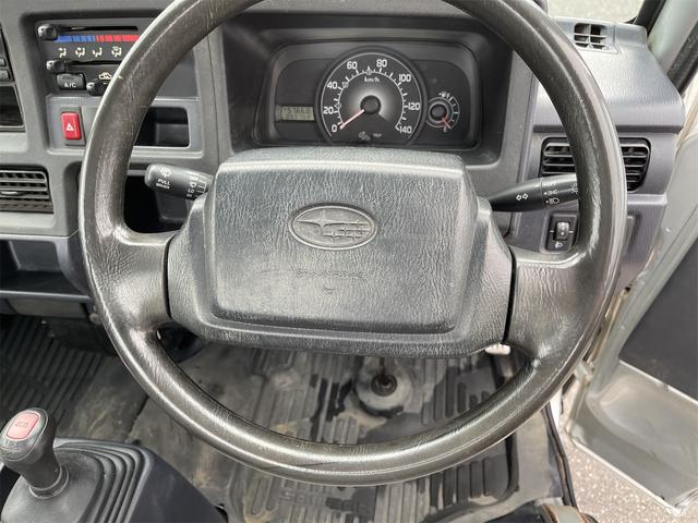 1010568A30260627W00108.jpg