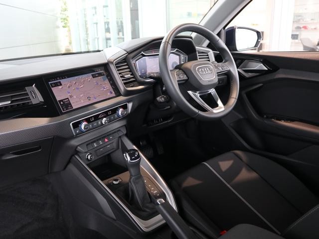 9700290A30260905W00113.jpg