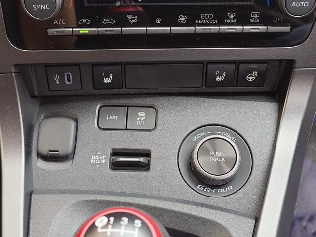 0505293A30260901W00210.jpg