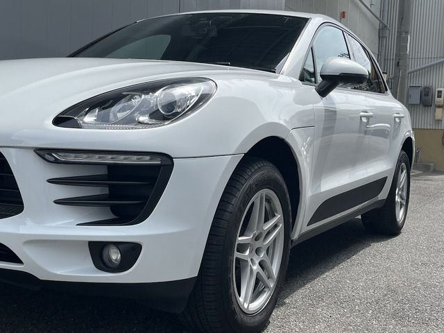 718eb6e3bf6280becf19eb26ac4c1768.jpg