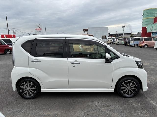 0404554A30260927W00806.jpg