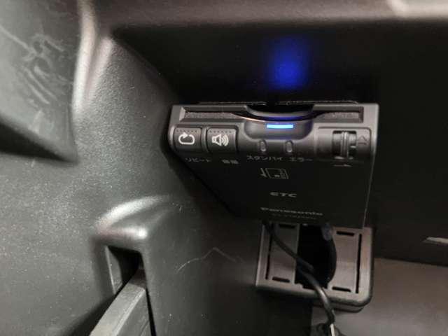 9031195A30260525W00112.jpg