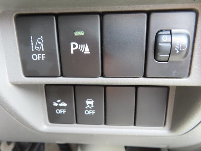 0561200A30260924W00107.jpg