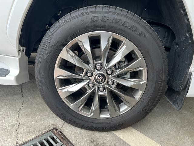 0740043A30260910W00516.jpg