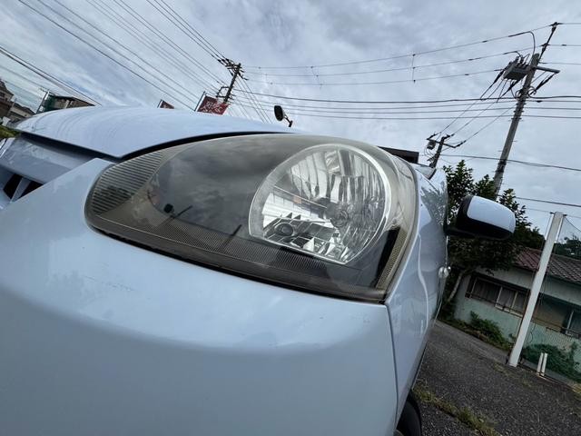 0507195A30260903W00112.jpg