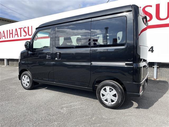 edb306fef26461ab652c50414e405561.jpg