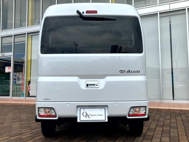 0705999A30260920W00415.jpg