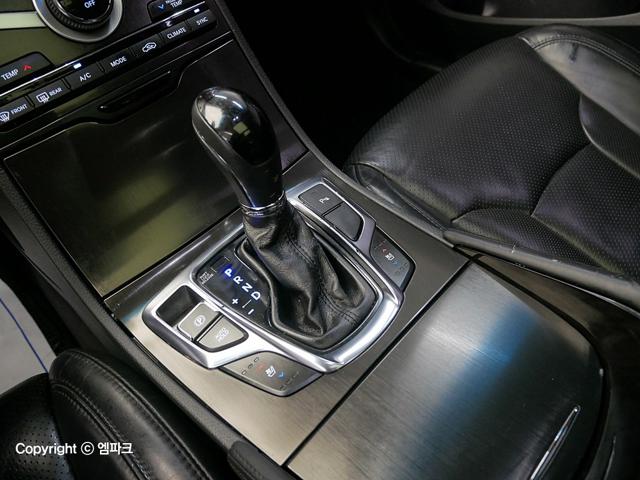 4011502332R16.jpg