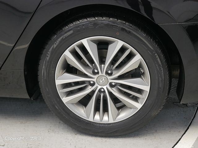 4011502332R18.jpg
